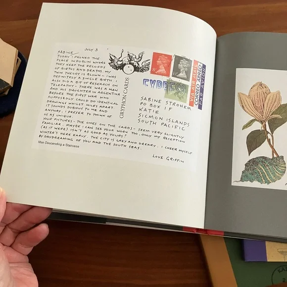 The Griffin and Sabine Trilogy book set - Picture 4 of 11